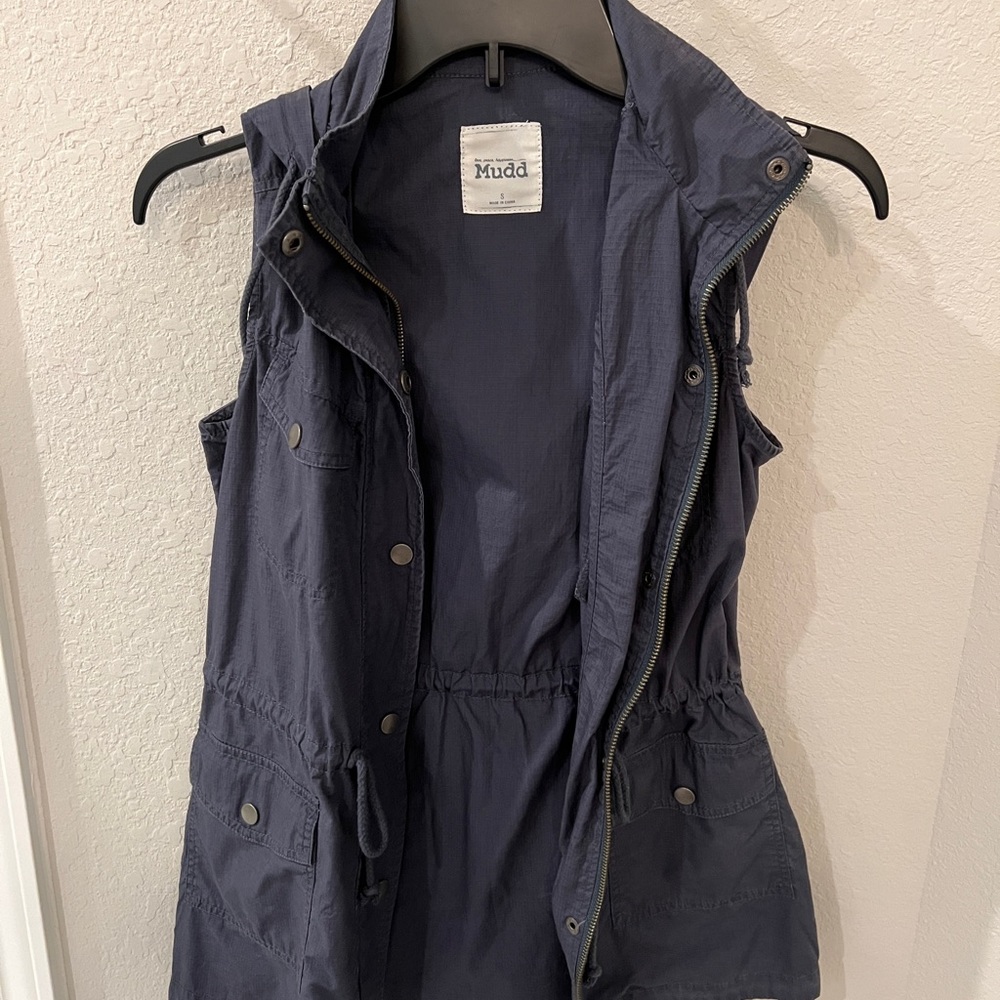 Juniors women’s vest